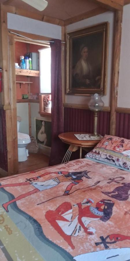 La Loma Del Chivo Llc - The Spirit Room Маратон Экстерьер фото